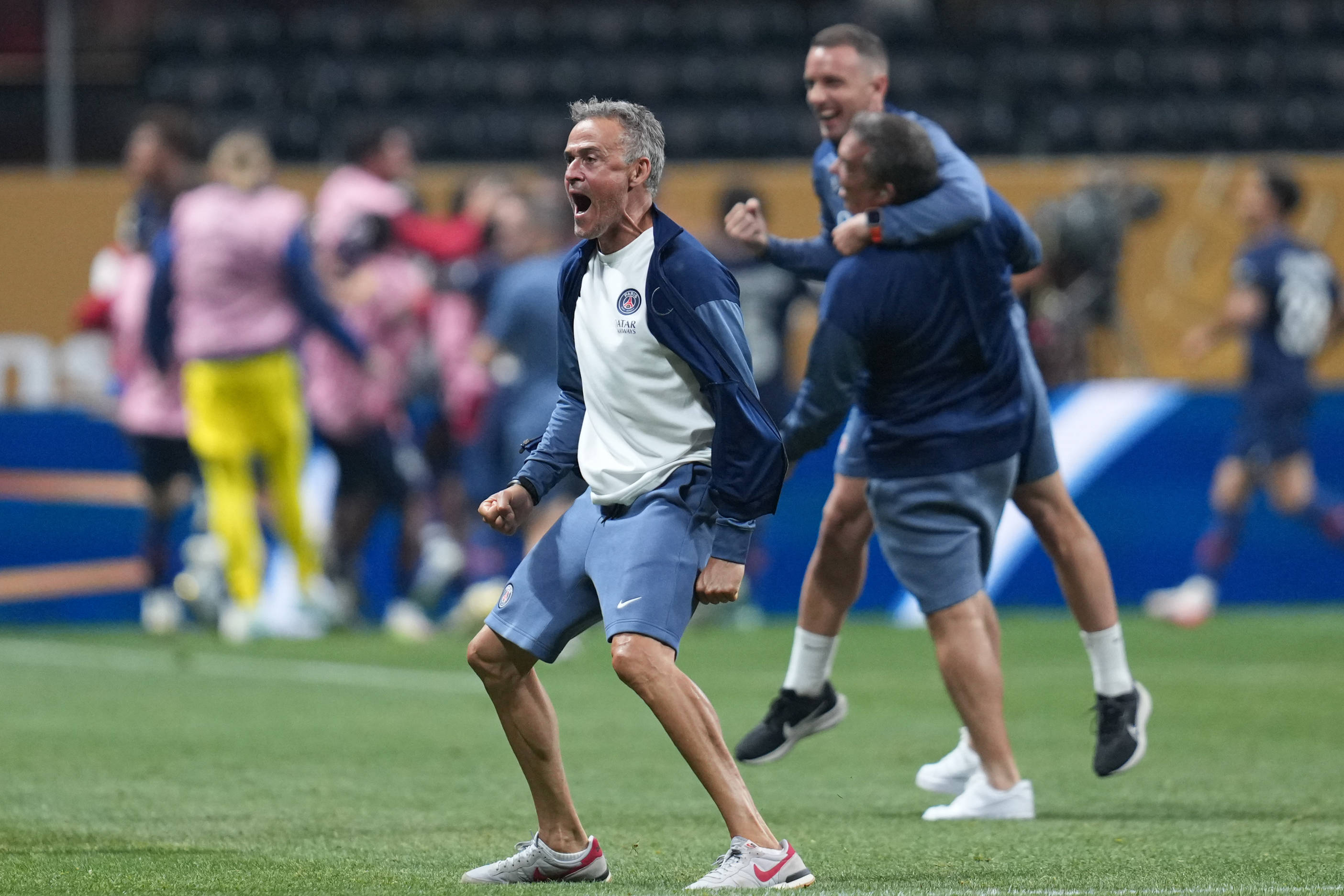 巴黎圣日耳曼迎足总杯关键赛，国际比赛日篮板制胜，引发热议，阵容厚度经受考验的简单介绍