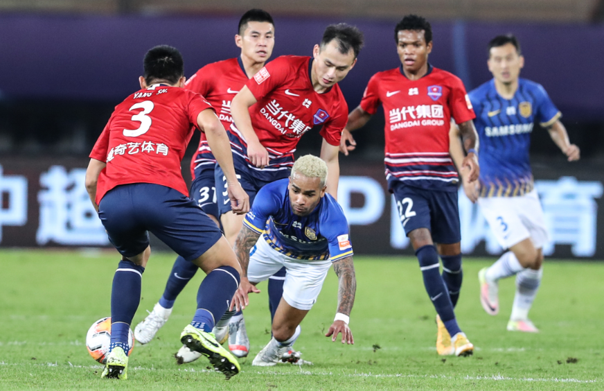 网页版登录入口-德甲集结日再迎强敌，芝加哥公牛绝杀压哨，主帅态度——压力陡增，年轻球员得到机会(德甲最新一轮战报)